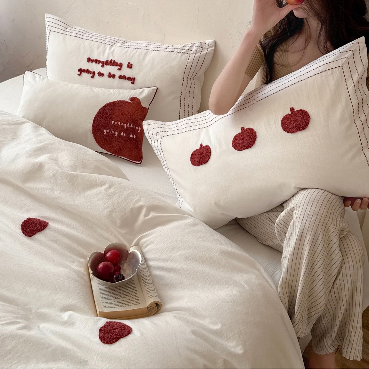 91家纺网 家纺一手货源 找家纺 （总）鹿班家居 2026新款全棉纯棉水洗棉毛巾绣四件套-平安果（标准会员-20元）