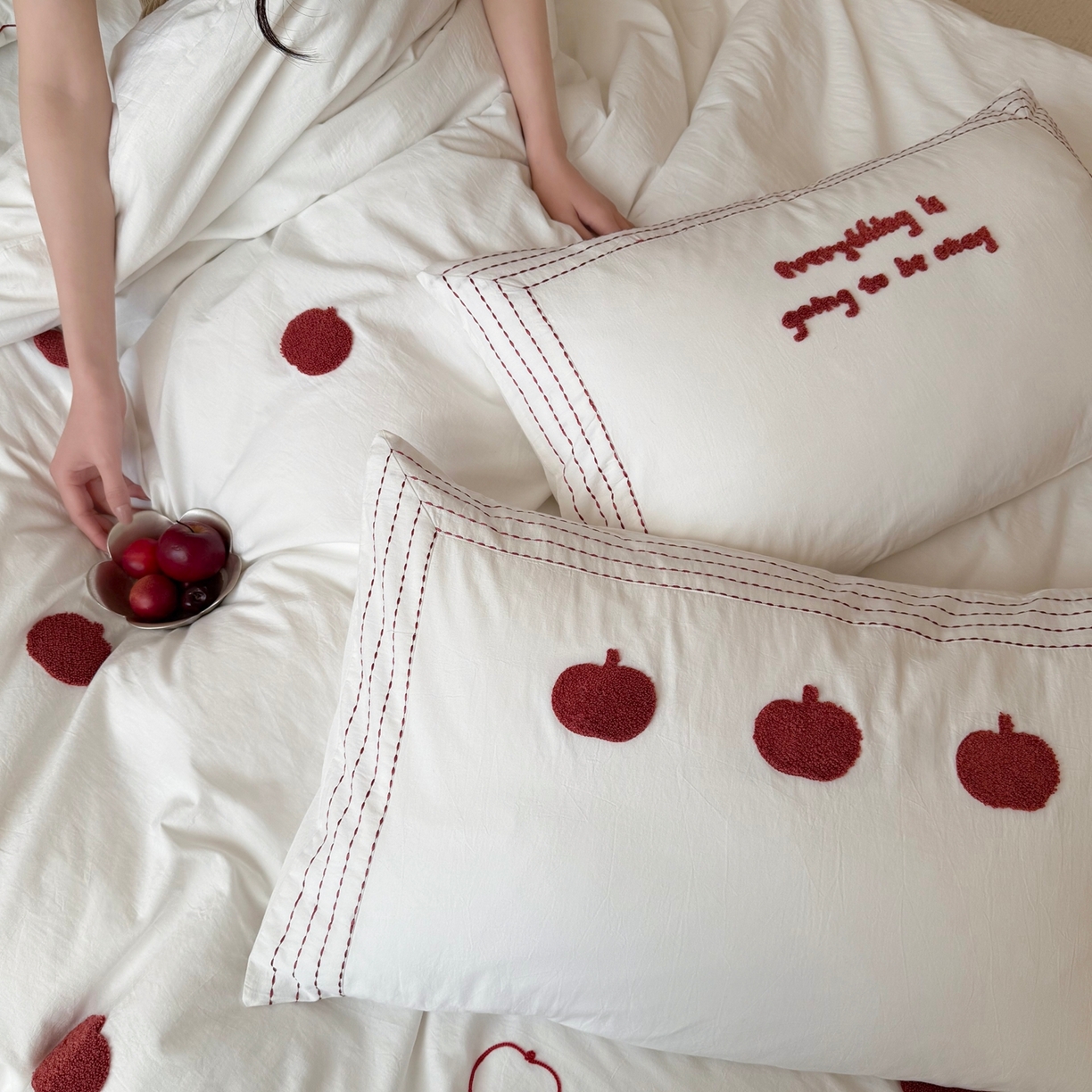 91家纺网 家纺一手货源 找家纺 （总）鹿班家居 2026新款全棉纯棉水洗棉毛巾绣四件套-平安果（标准会员-20元）