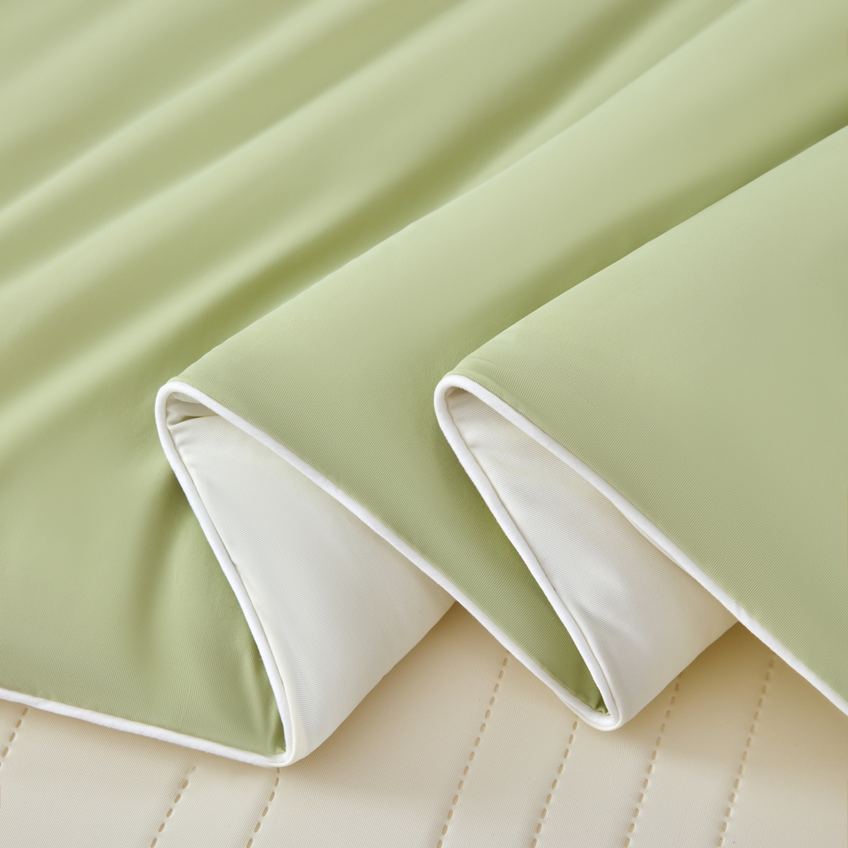 91家纺网 家纺一手货源 找家纺 吾秀家居 吾诺 2026 真凉感 真锦氨 锦氨凉感夏被四件套 锦纶凉感丝夏凉被 - 冰皮系列 冰皮牛油果