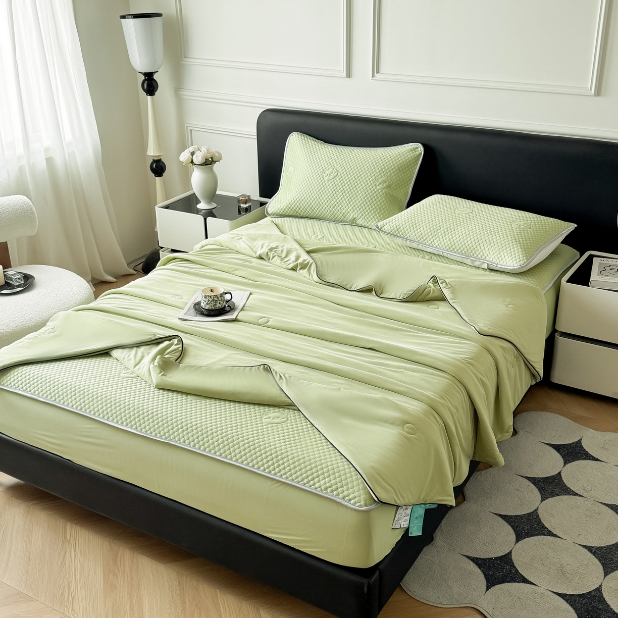 91家纺网 家纺一手货源 找家纺 卡罗兰 2026新款豆豆冰丝凉席夏被复合三明治蝴蝶结床裙三件四件套 夏被-抹茶绿