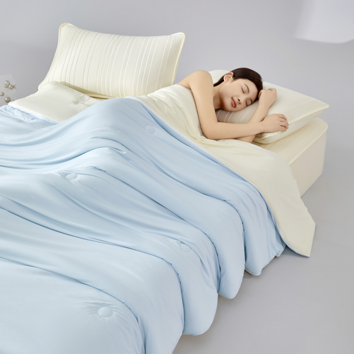 91家纺网 家纺一手货源 找家纺 吾秀家居 吾诺 2026 真凉感 真锦氨 锦氨凉感夏被四件套 锦纶凉感丝夏凉被 - 冰皮系列 冰皮天兰