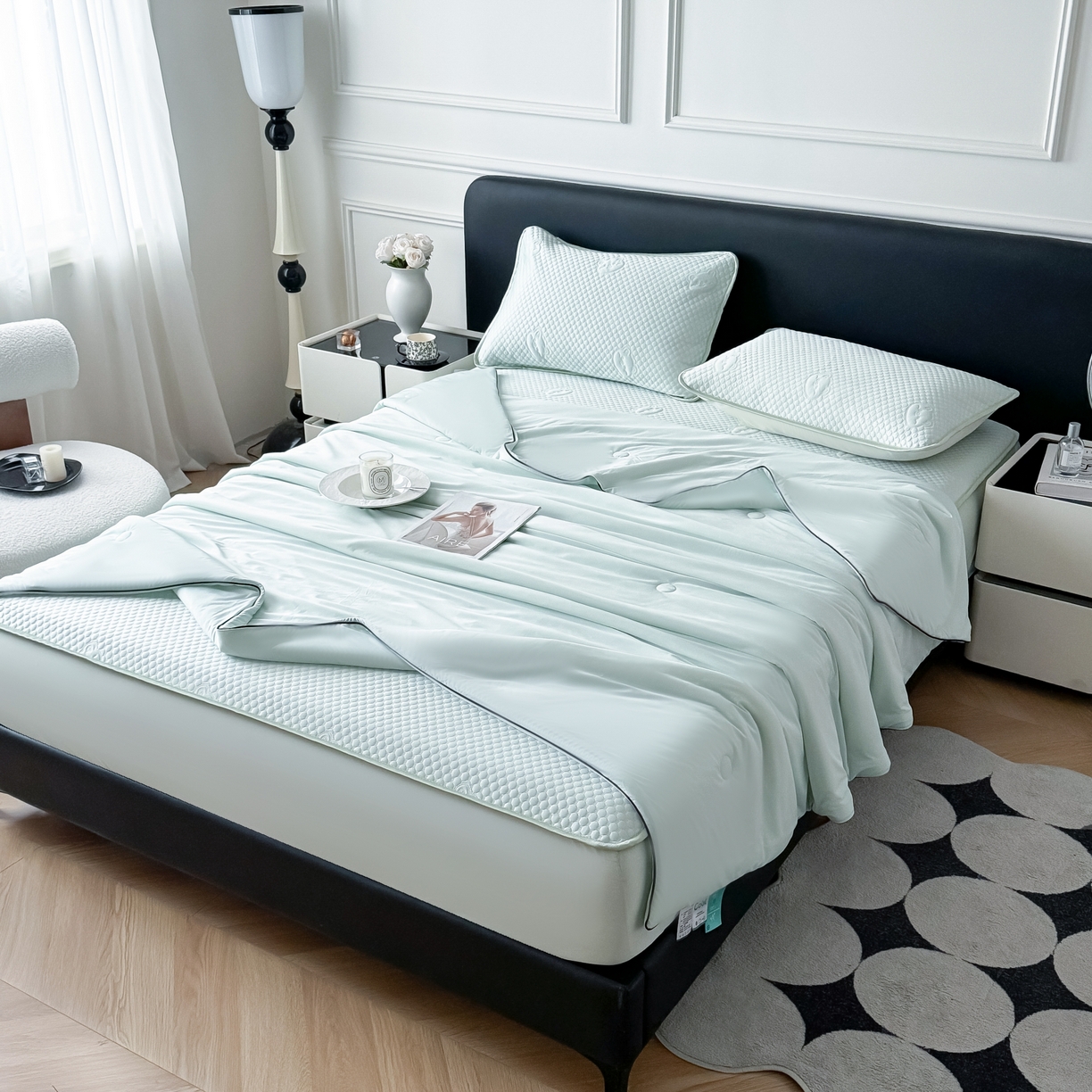 91家纺网 家纺一手货源 找家纺 卡罗兰 2026新款豆豆冰丝凉席夏被复合三明治蝴蝶结床裙三件四件套 夏被-水绿色