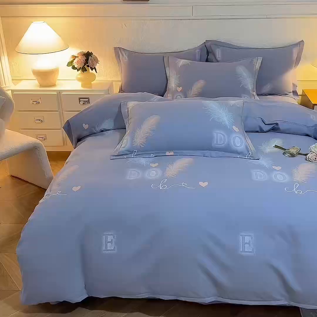 91家纺网 家纺一手货源 找家纺 磨毛世家家纺 2026新款多规格铂金磨毛纯棉加厚全棉磨毛四件套 永恒之羽-灰