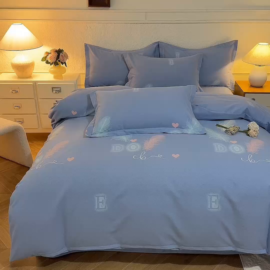 91家纺网 家纺一手货源 找家纺 磨毛世家家纺 2026新款多规格铂金磨毛纯棉加厚全棉磨毛四件套 永恒之羽-蓝