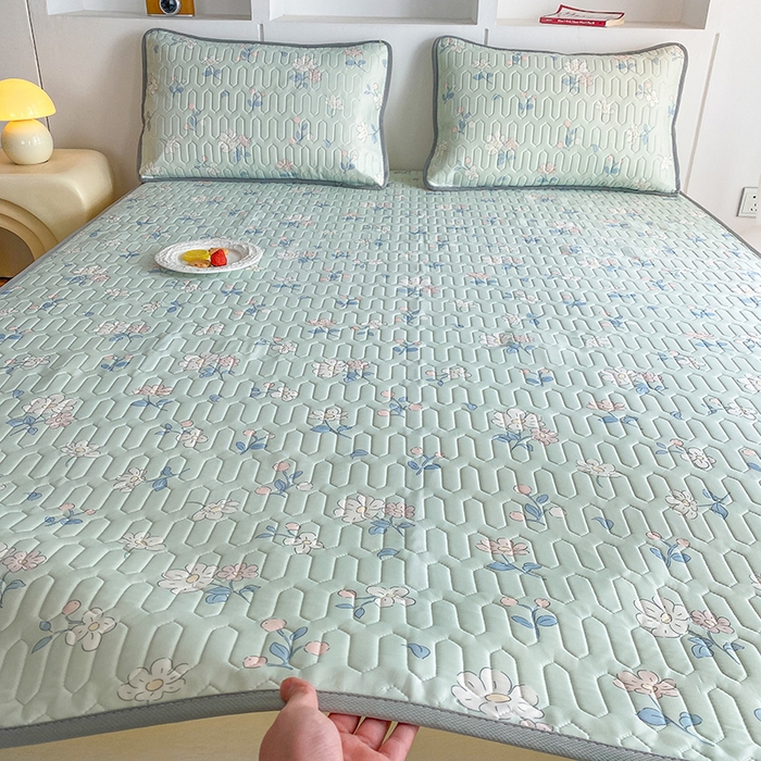 91家纺网 家纺一手货源 找家纺 七里香 2026春夏新款凉感丝数码印花乳胶凉席 印花-小花绿