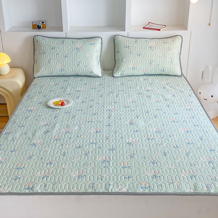 91家纺网 家纺一手货源 找家纺 七里香 2026春夏新款凉感丝数码印花乳胶凉席 印花-小花绿