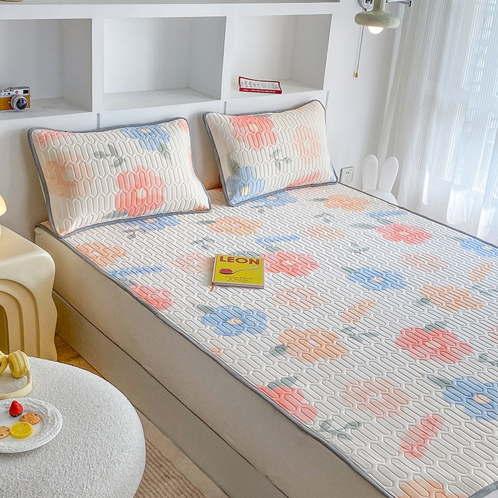 91家纺网 家纺一手货源 找家纺 七里香 2026春夏新款凉感丝数码印花乳胶凉席 印花-绚丽花开