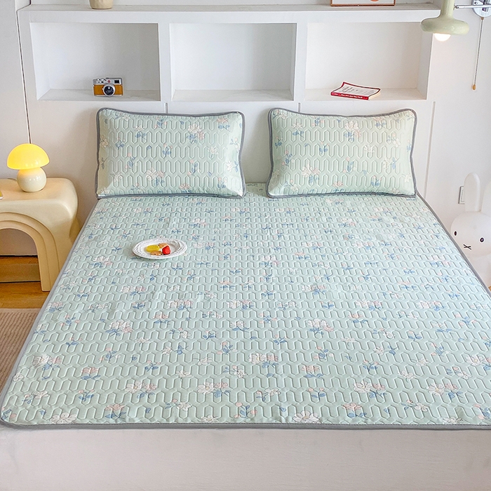 91家纺网 家纺一手货源 找家纺 七里香 2026春夏新款凉感丝数码印花乳胶凉席 印花-小花绿