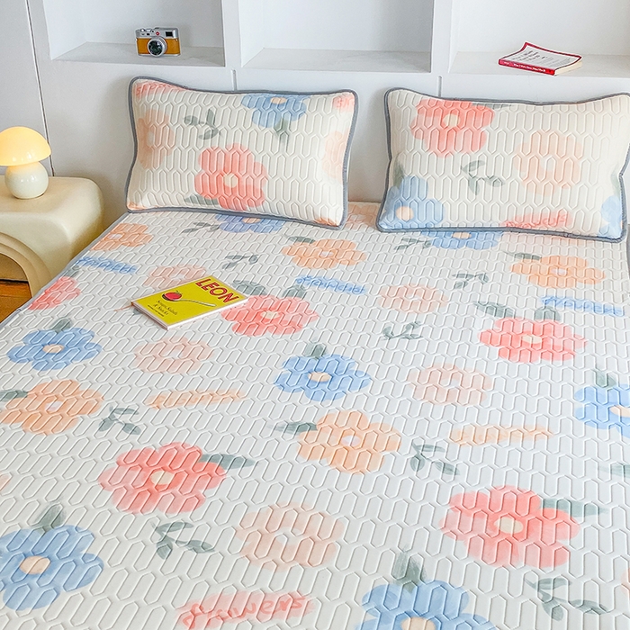 91家纺网 家纺一手货源 找家纺 七里香 2026春夏新款凉感丝数码印花乳胶凉席 印花-绚丽花开