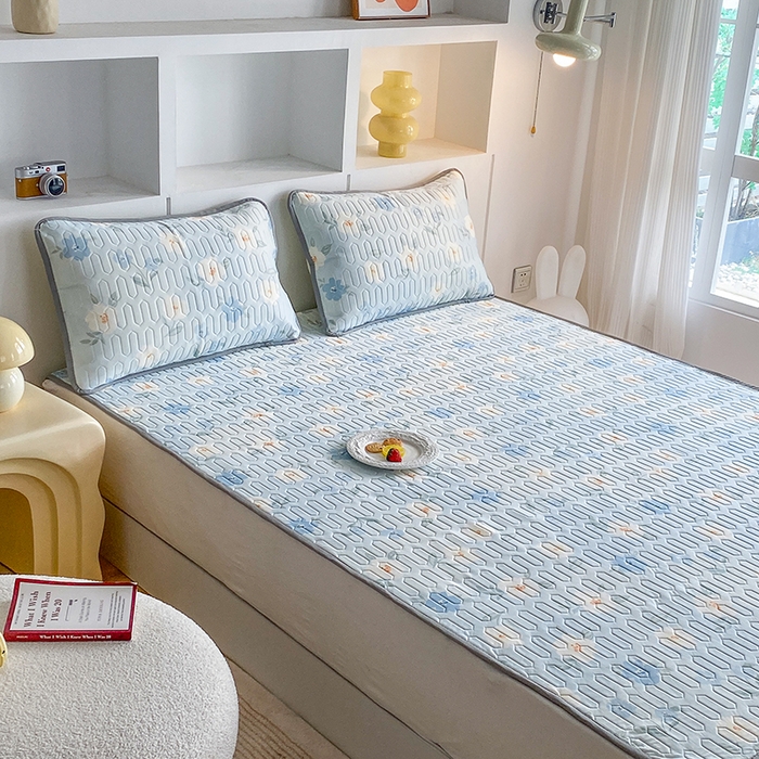 91家纺网 家纺一手货源 找家纺 七里香 2026春夏新款凉感丝数码印花乳胶凉席 印花-花韵