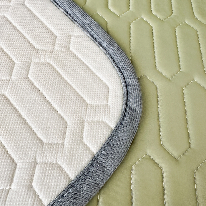 91家纺网 家纺一手货源 找家纺 七里香 2026春夏新款凉感丝数码印花乳胶凉席 纯色-黄绿