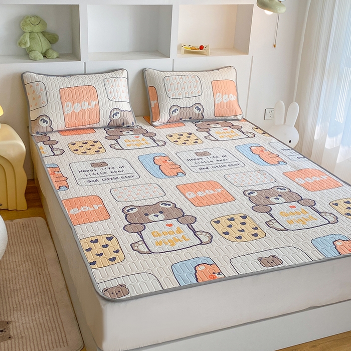 91家纺网 家纺一手货源 找家纺 七里香 2026春夏新款凉感丝数码印花乳胶凉席 印花-饼干熊