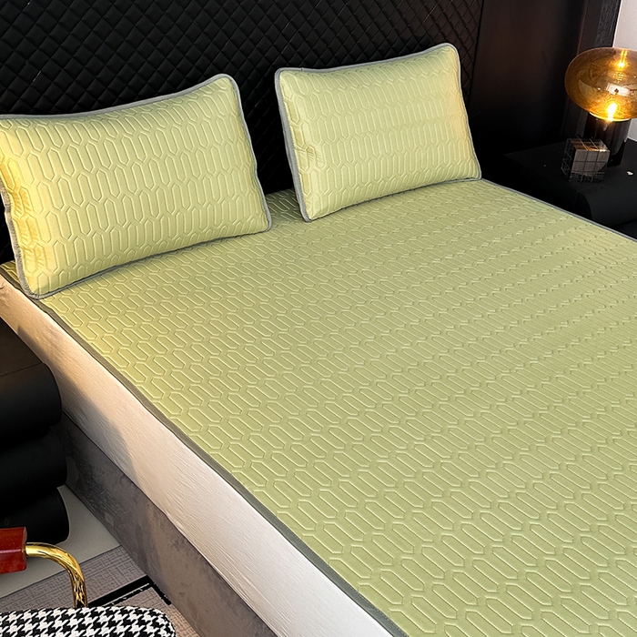 91家纺网 家纺一手货源 找家纺 七里香 2026春夏新款凉感丝数码印花乳胶凉席 纯色-黄绿