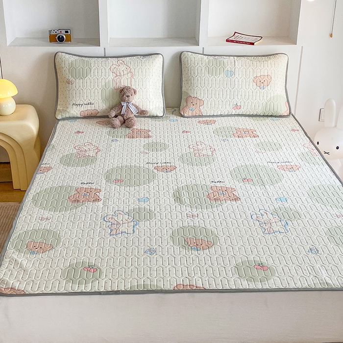 91家纺网 家纺一手货源 找家纺 七里香 2026春夏新款凉感丝数码印花乳胶凉席 印花-气球熊