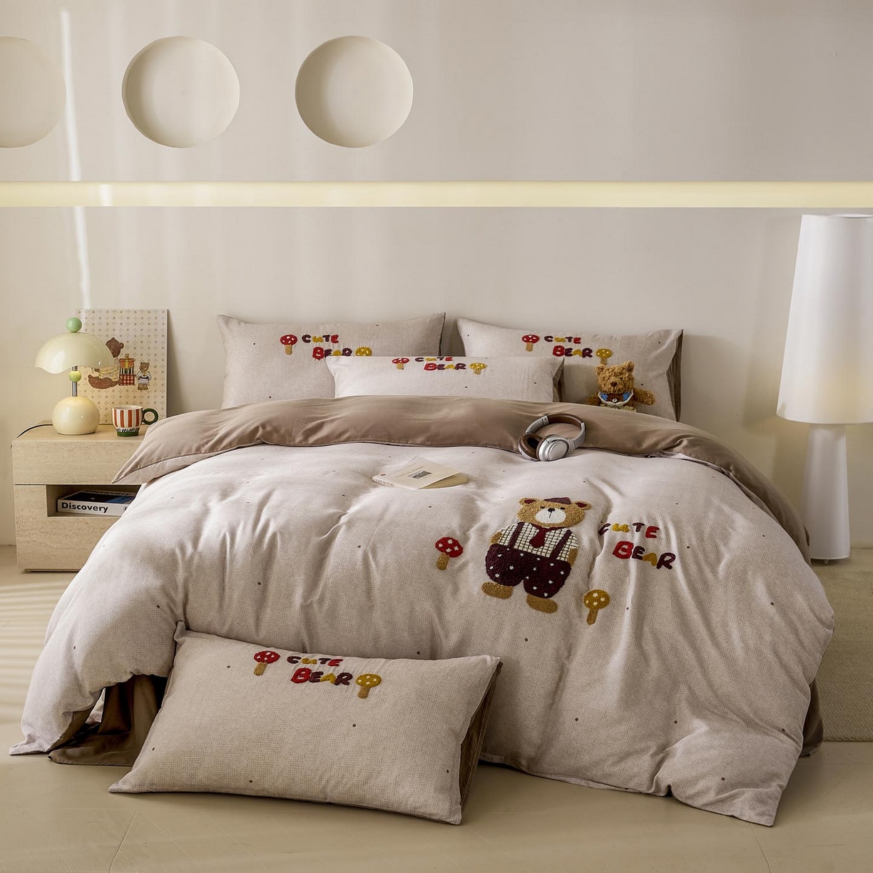 91家纺网 家纺一手货源 找家纺 宜家坊 2026新款A类全棉双层纱毛巾绣四件套 酷酷熊