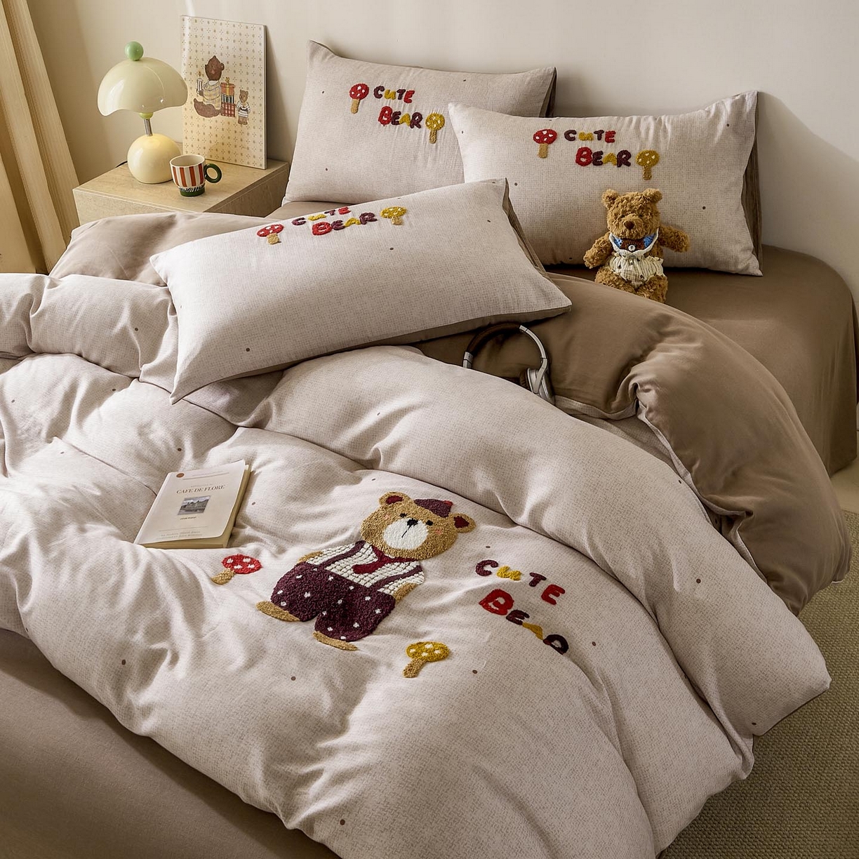 91家纺网 家纺一手货源 找家纺 宜家坊 2026新款A类全棉双层纱毛巾绣四件套 酷酷熊