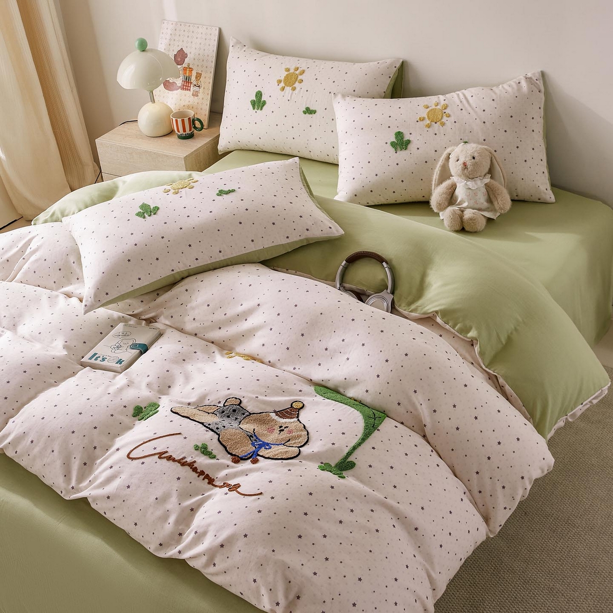 91家纺网 家纺一手货源 找家纺 宜家坊 2026新款A类全棉双层纱毛巾绣四件套 沁凉