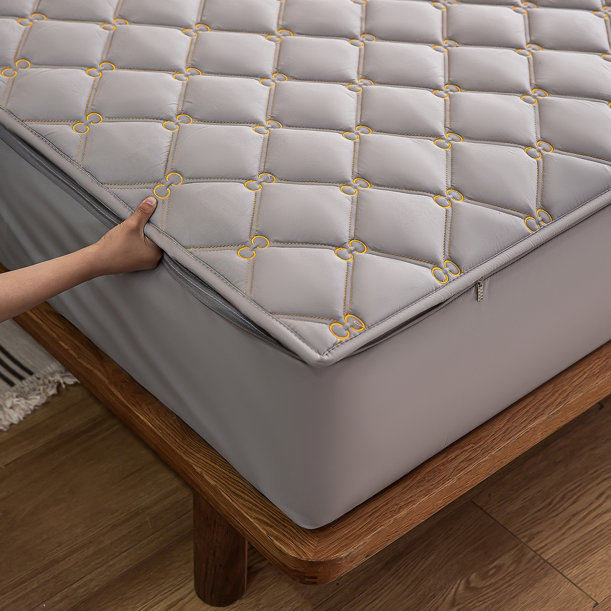 91家纺网 家纺一手货源 找家纺 （总）云木里 2026新款绣花磨毛水洗棉六面全包床笠床垫保护套拉链床笠 床笠单件