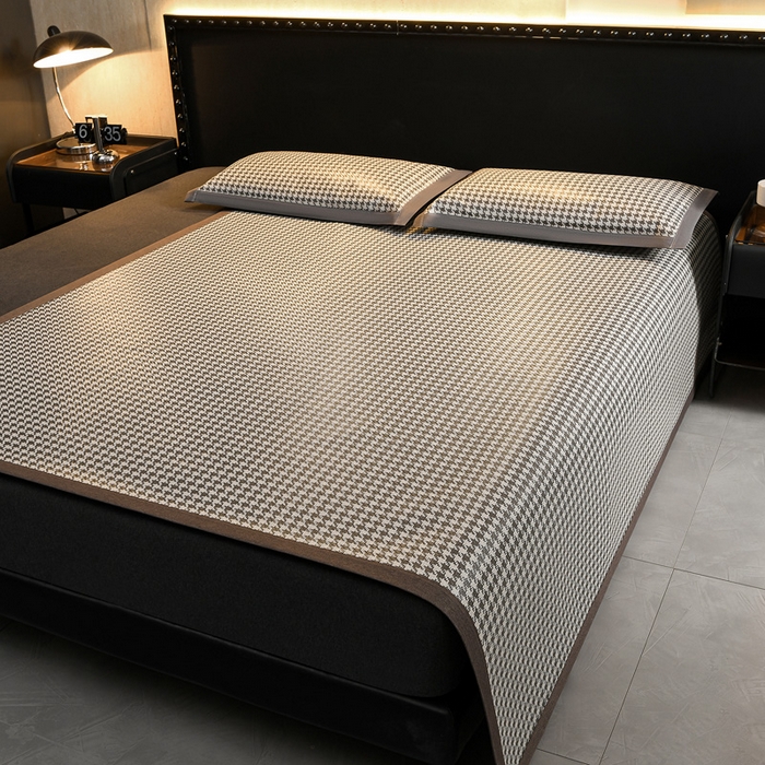 91家纺网 家纺一手货源 找家纺 苏迪网销供货 2026年新款凉席全包双面藤席反面冰丝席 千鸟格-灰