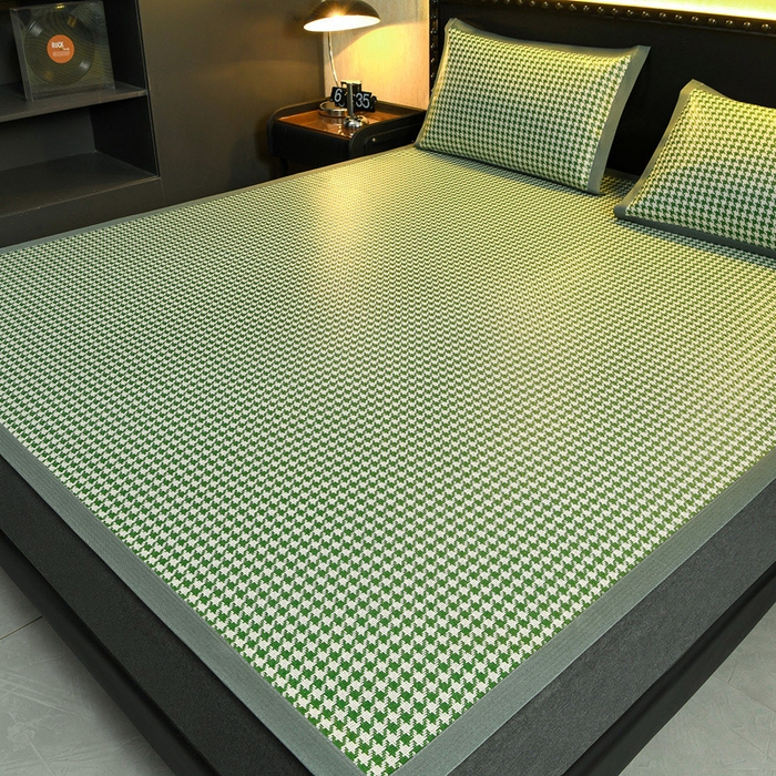 91家纺网 家纺一手货源 找家纺 苏迪网销供货 2026年新款凉席全包双面藤席反面冰丝席 千鸟格-绿