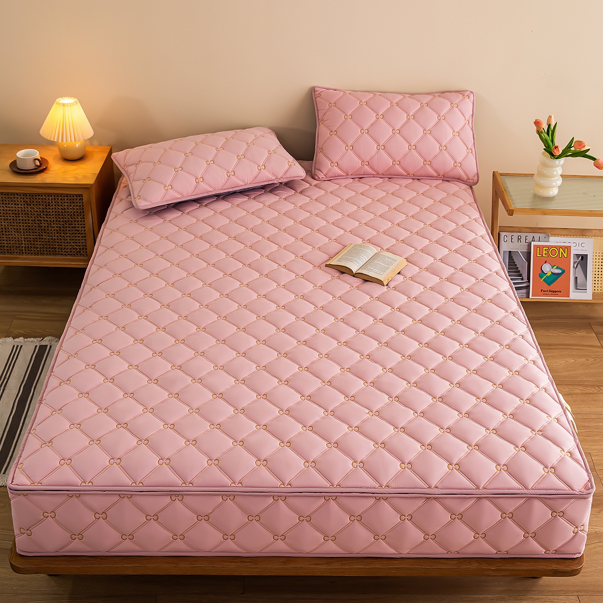 91家纺网 家纺一手货源 找家纺 云木里 2026新款绣花磨毛水洗棉六面全包床笠床垫保护套拉链床笠 床笠单件 刺绣款-浅豆沙-五面夹棉