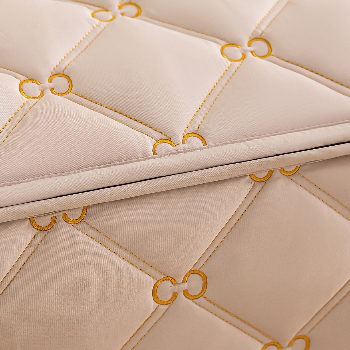 91家纺网 家纺一手货源 找家纺 云木里 2026新款绣花磨毛水洗棉六面全包床笠床垫保护套拉链床笠 床笠单件 刺绣款-浅咖-五面夹棉