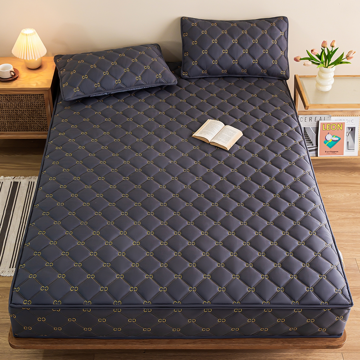 91家纺网 家纺一手货源 找家纺 云木里 2026新款绣花磨毛水洗棉六面全包床笠床垫保护套拉链床笠 床笠单件 刺绣款-深灰-五面夹棉