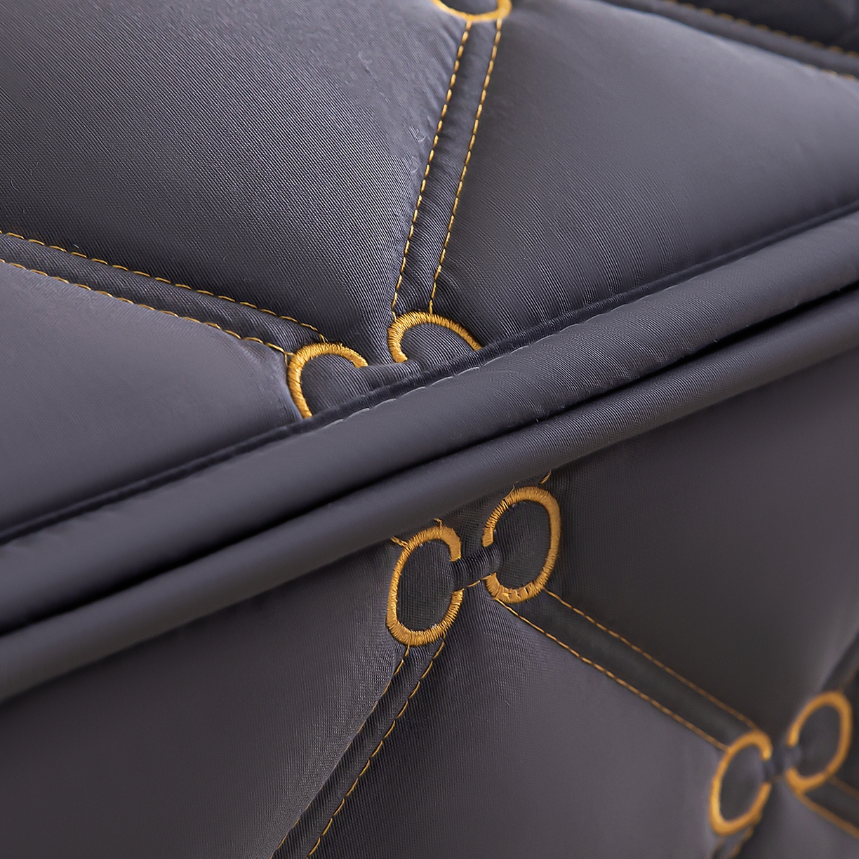 91家纺网 家纺一手货源 找家纺 云木里 2026新款绣花磨毛水洗棉六面全包床笠床垫保护套拉链床笠 床笠单件 刺绣款-深灰-五面夹棉