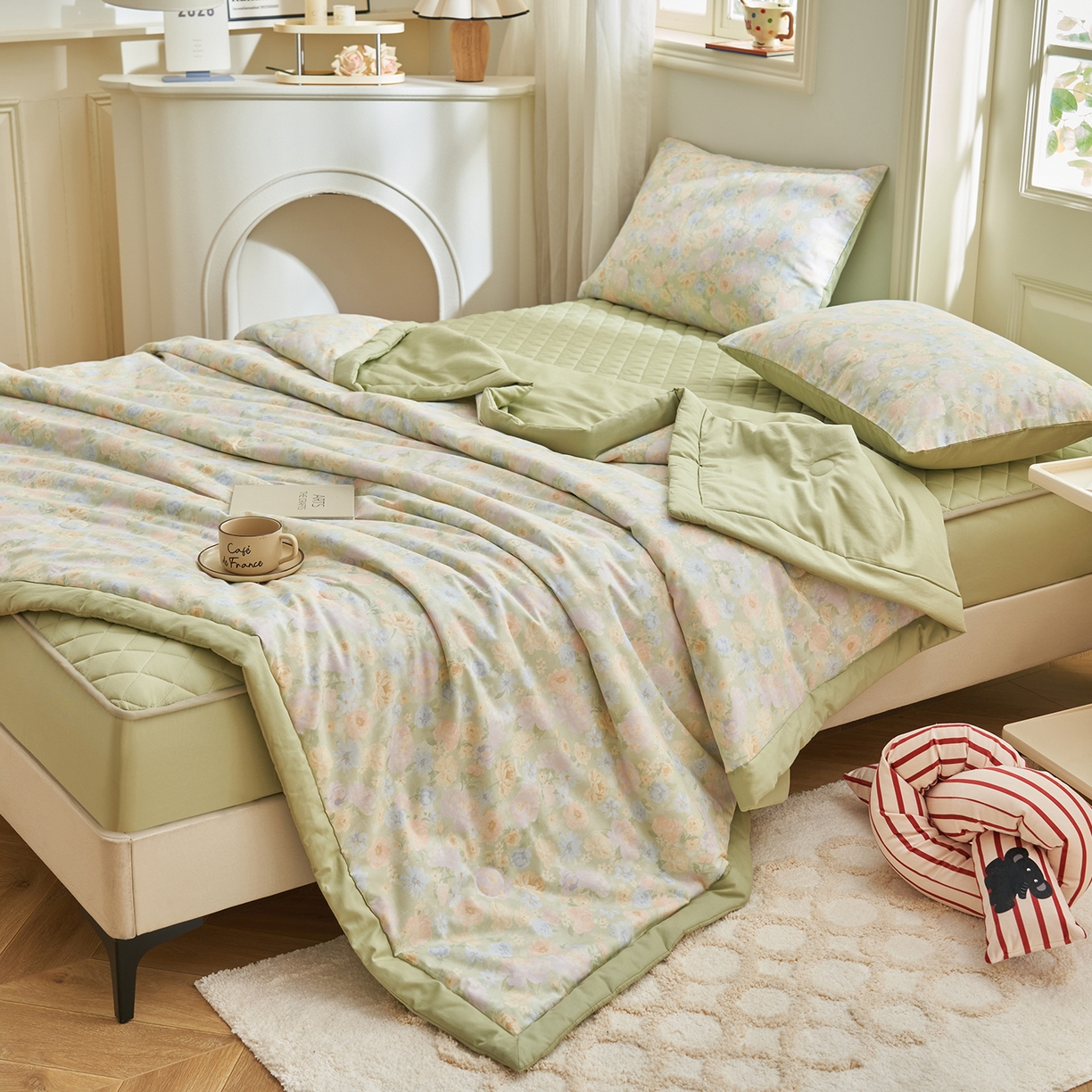 91家纺网 家纺一手货源 找家纺 绒城 2026新款 12868全棉印花棉花夏被四件套 全棉夏被四件套新疆棉花被 - 经典系列 春野织梦