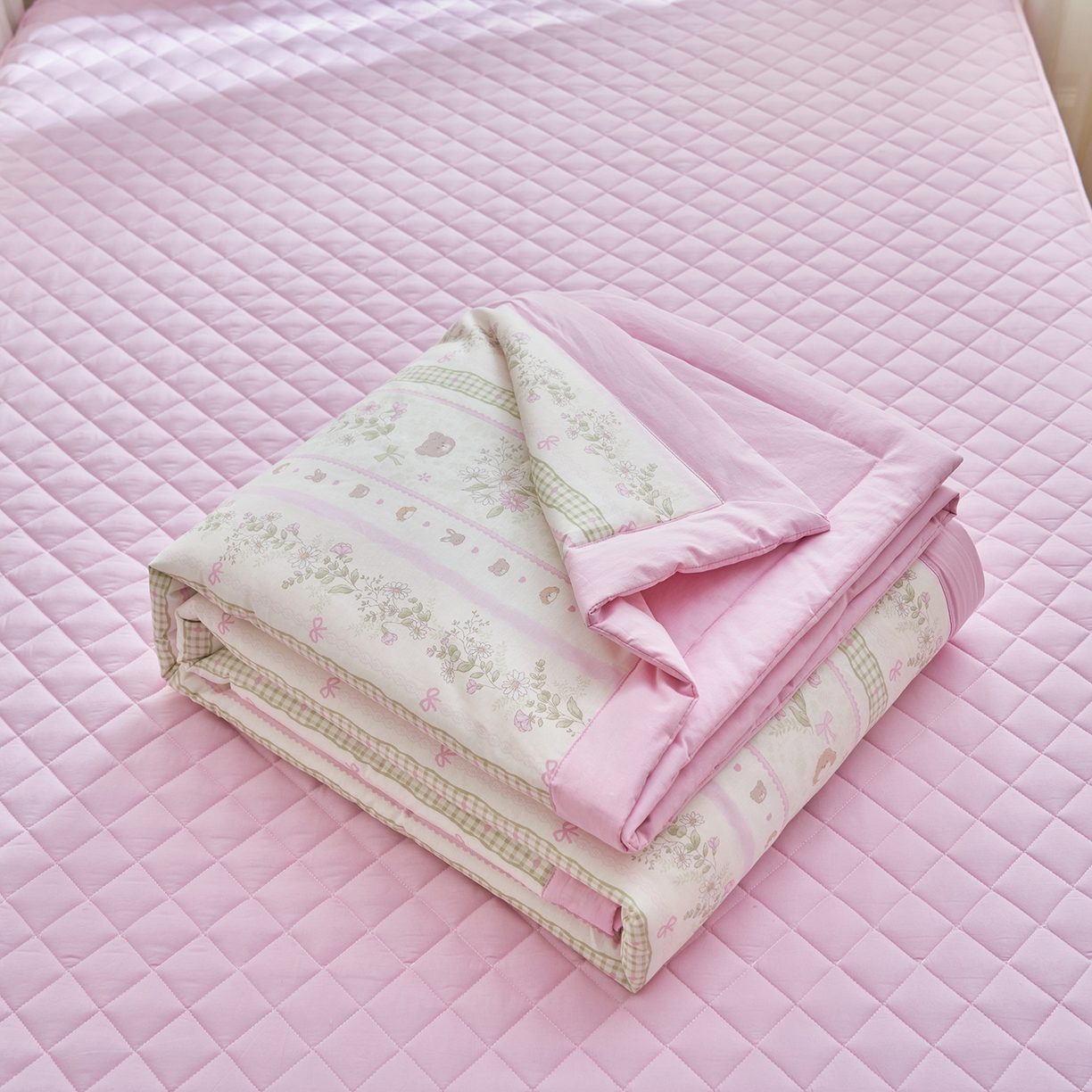 91家纺网 家纺一手货源 找家纺 绒城 2026新款 12868全棉印花棉花夏被四件套 全棉夏被四件套新疆棉花被 - 经典系列 粉色公主