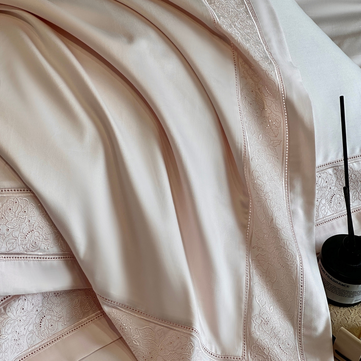 91家纺网 家纺一手货源 找家纺 时亿家居 2026新款100s长绒棉全棉纯棉四件套-奥斯丁 奥斯丁-初恋粉