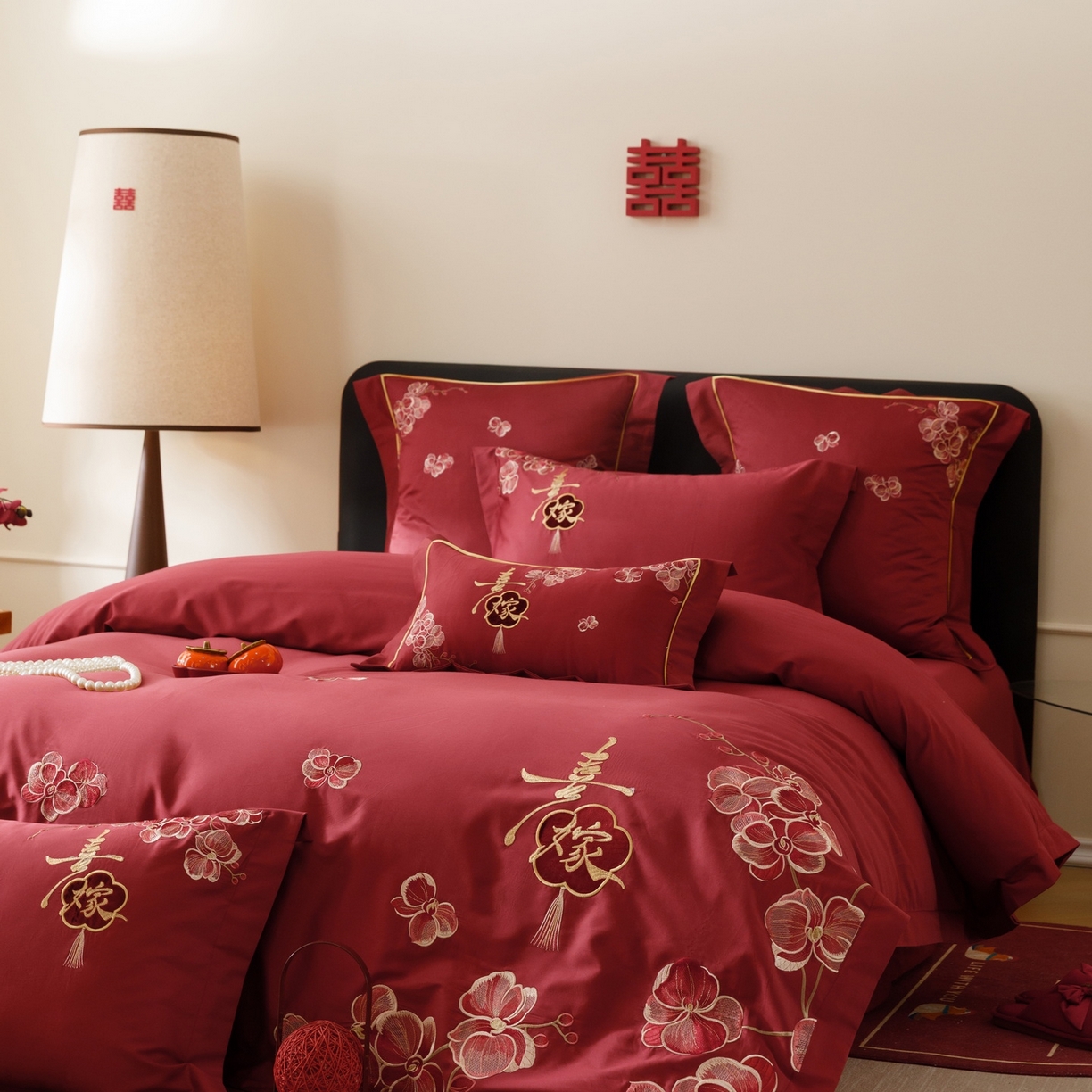 91家纺网 家纺一手货源 找家纺 慕晨 2026新款50支澳棉全棉纯棉贡缎婚庆绣花贴布绣四件套热款 天喜园