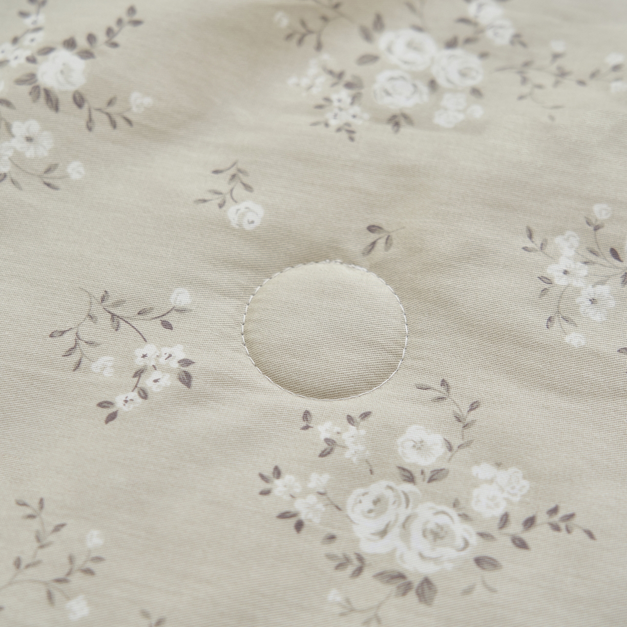 91家纺网 家纺一手货源 找家纺 绒城 2026新款 12868全棉印花棉花夏被四件套 全棉夏被四件套新疆棉花被 - 经典系列 米杏繁花