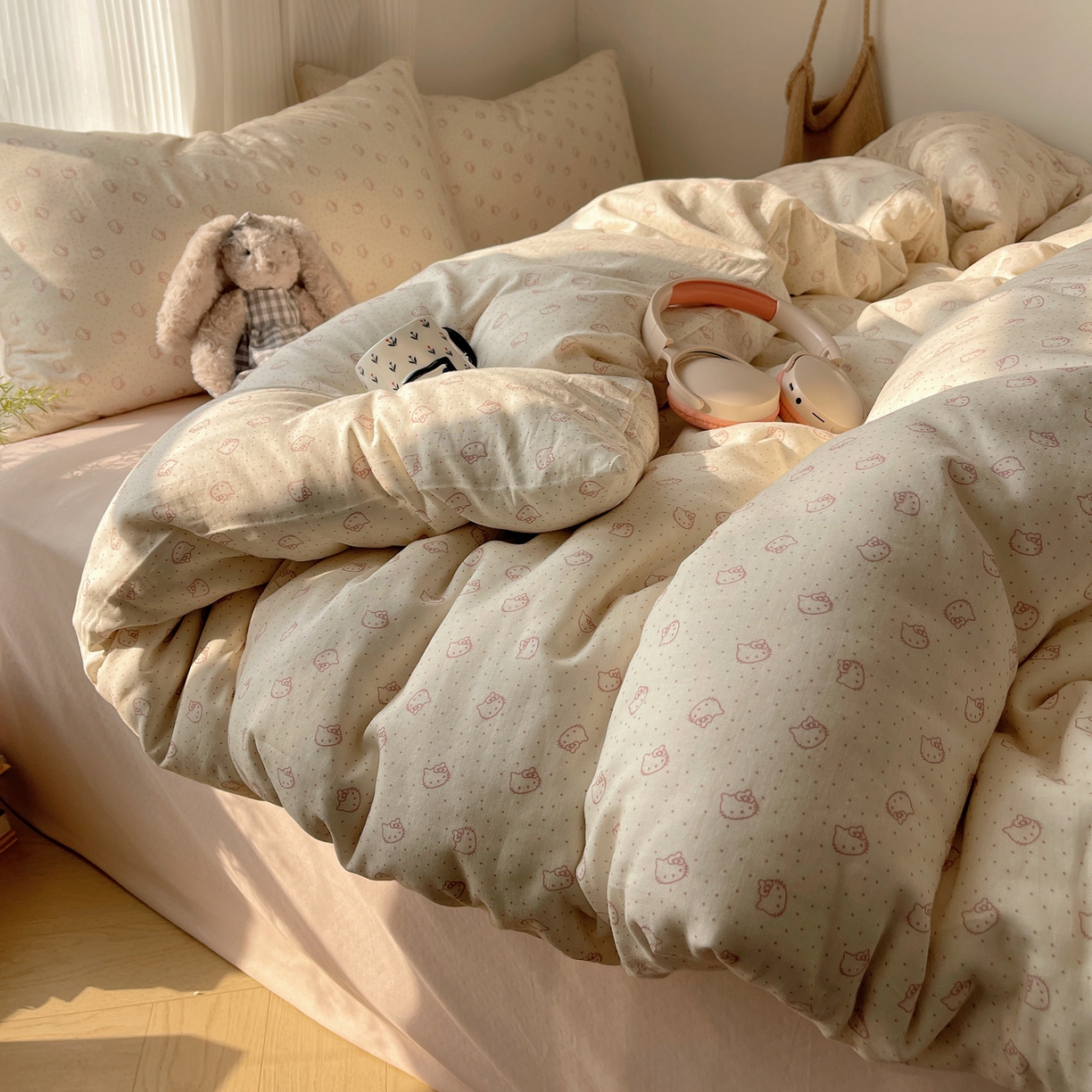 91家纺网 家纺一手货源 找家纺 萝莉家纺 2026新款全棉双层纱四件套 波点小猫