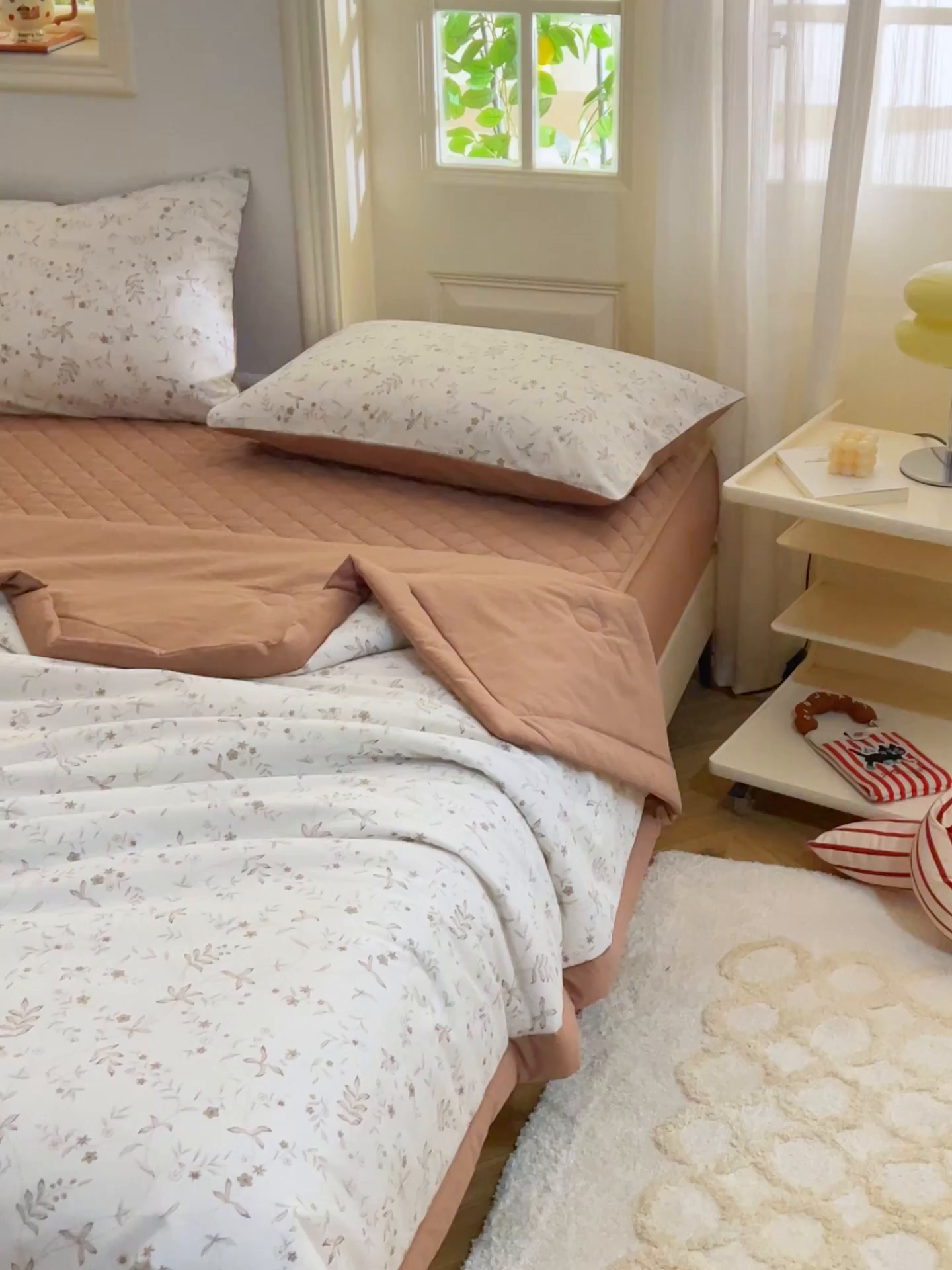 91家纺网 家纺一手货源 找家纺 绒城 2026新款 12868全棉印花棉花夏被四件套 全棉夏被四件套新疆棉花被 - 经典系列 田园花语