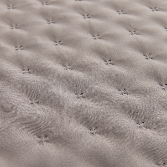 91家纺网 家纺一手货源 找家纺 恩和家纺 2026新款跨境专供米粒纹美式夹棉床罩 松烟灰