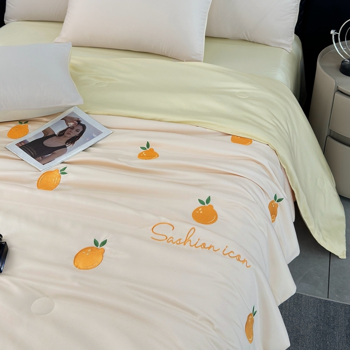 91家纺网 家纺一手货源 找家纺 益多眠 2026新款水洗真丝刺绣夏被夏凉被空调被四件套 橘子-奶白黄
