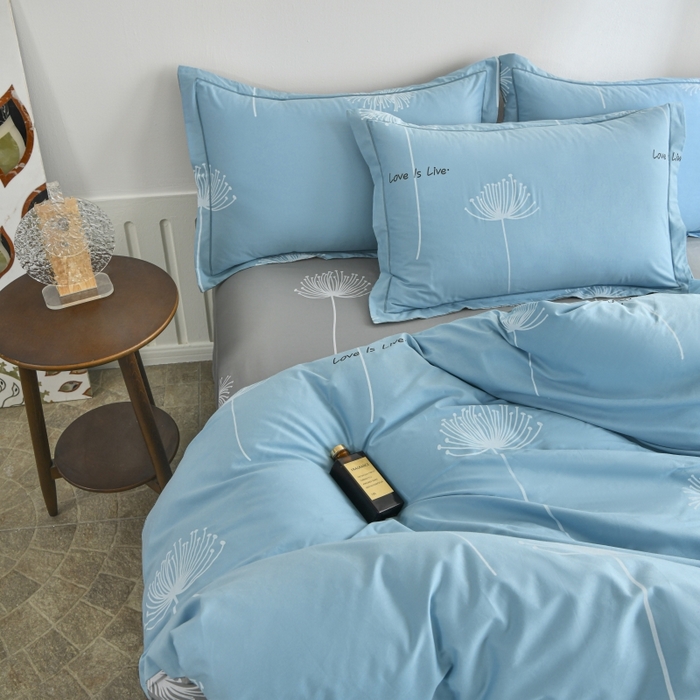 91家纺网 家纺一手货源 找家纺 磨毛世家家纺 206新款铂金凯丽全棉四件套 蒲公英之恋-蓝