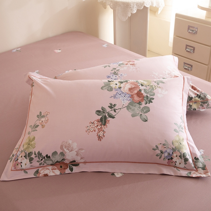 91家纺网 家纺一手货源 找家纺 磨毛世家家纺 206新款铂金凯丽全棉四件套 似水柔情-粉