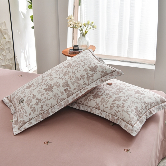 91家纺网 家纺一手货源 找家纺 磨毛世家家纺 206新款铂金凯丽全棉四件套 淑女屋-粉