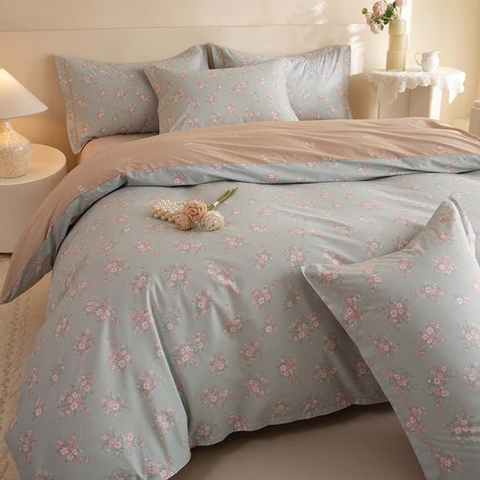 91家纺网 家纺一手货源 找家纺 磨毛世家家纺 206新款铂金凯丽全棉四件套 小巷人家-绿