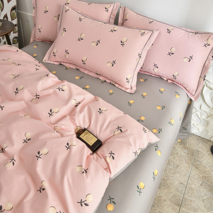 91家纺网 家纺一手货源 找家纺 磨毛世家家纺 206新款铂金凯丽全棉四件套 樱草杏-粉