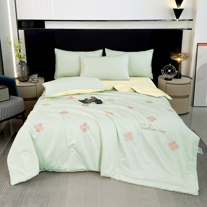 91家纺网 家纺一手货源 找家纺 益多眠 2026新款水洗真丝刺绣夏被夏凉被空调被四件套 幸运花瓣-水果奶黄