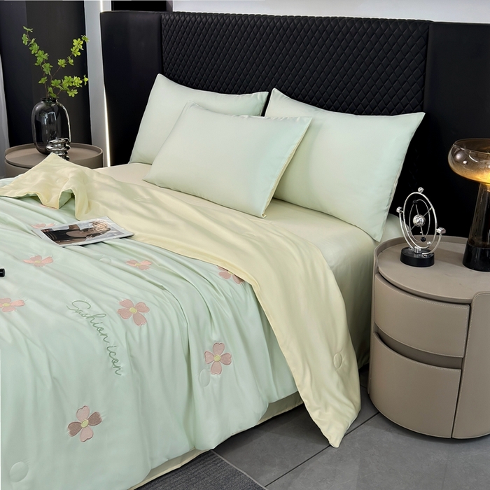 91家纺网 家纺一手货源 找家纺 益多眠 2026新款水洗真丝刺绣夏被夏凉被空调被四件套 幸运花瓣-水果奶黄