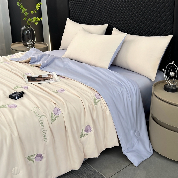 91家纺网 家纺一手货源 找家纺 益多眠 2026新款水洗真丝刺绣夏被夏凉被空调被四件套 郁金香-奶白紫