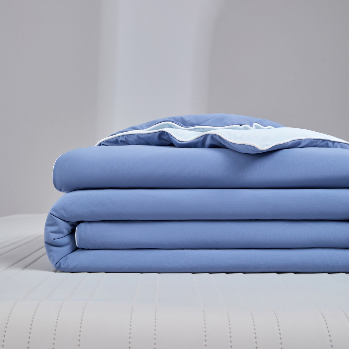 91家纺网 家纺一手货源 找家纺 （总）绒城  2026 真凉感 真锦氨 锦氨凉感夏被四件套 锦纶凉感丝夏凉被 - 冰皮系列