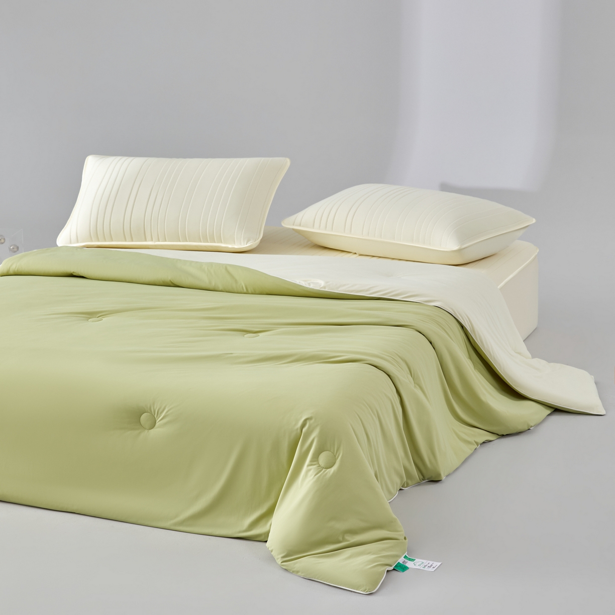 91家纺网 家纺一手货源 找家纺 绒城  2026 真凉感 真锦氨 锦氨凉感夏被四件套 锦纶凉感丝夏凉被 - 冰皮系列 冰皮牛油果