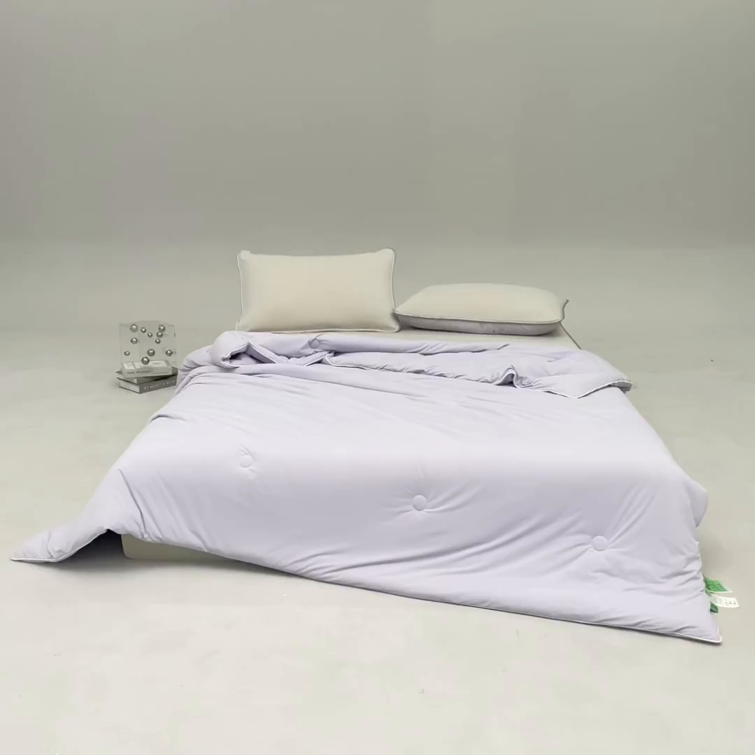 91家纺网 家纺一手货源 找家纺 绒城  2026 真凉感 真锦氨 锦氨凉感夏被四件套 锦纶凉感丝夏凉被 - 冰皮系列 冰皮浅紫