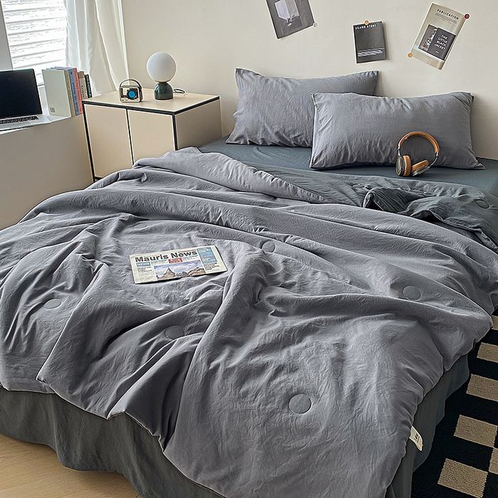 91家纺网 家纺一手货源 找家纺 益多眠 2026新款A类云柔水洗棉夏被夏凉被空调被四件套 烟灰+深灰