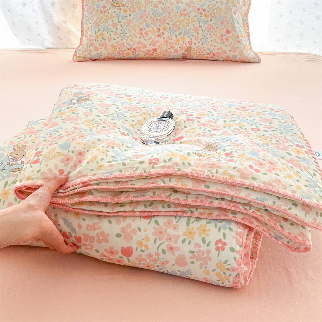 91家纺网 家纺一手货源 找家纺 （总）盛秋家纺 2026新款三角针水洗棉贝壳边印花夏被系列